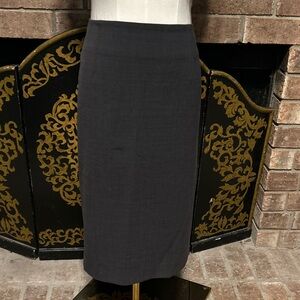 THEORY Pencil Straight Skirt Charcoal Gray Wool Blend Double Back Slits Zip 6